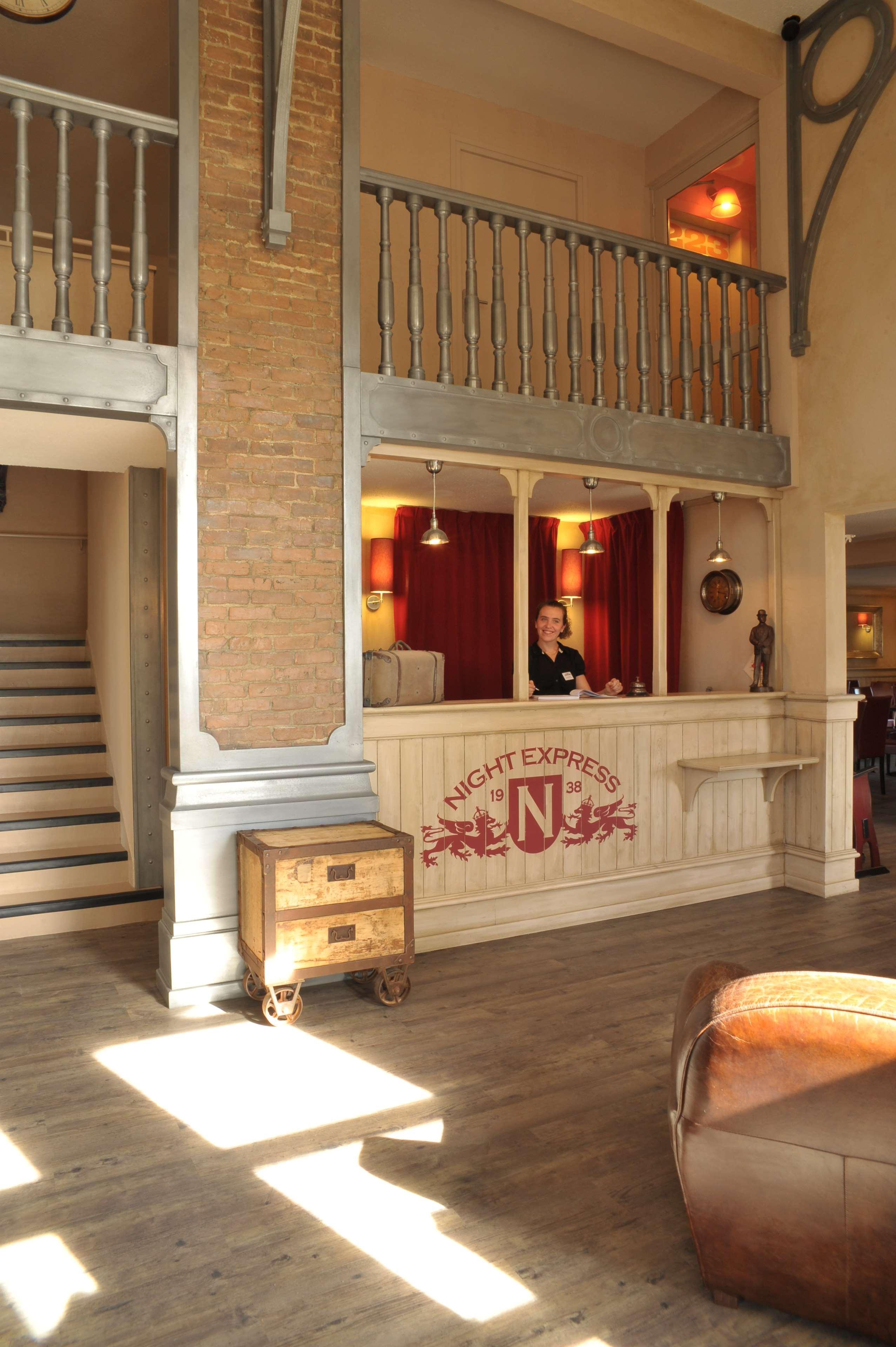 Brit Hotel Essentiel Cholet Exterior foto
